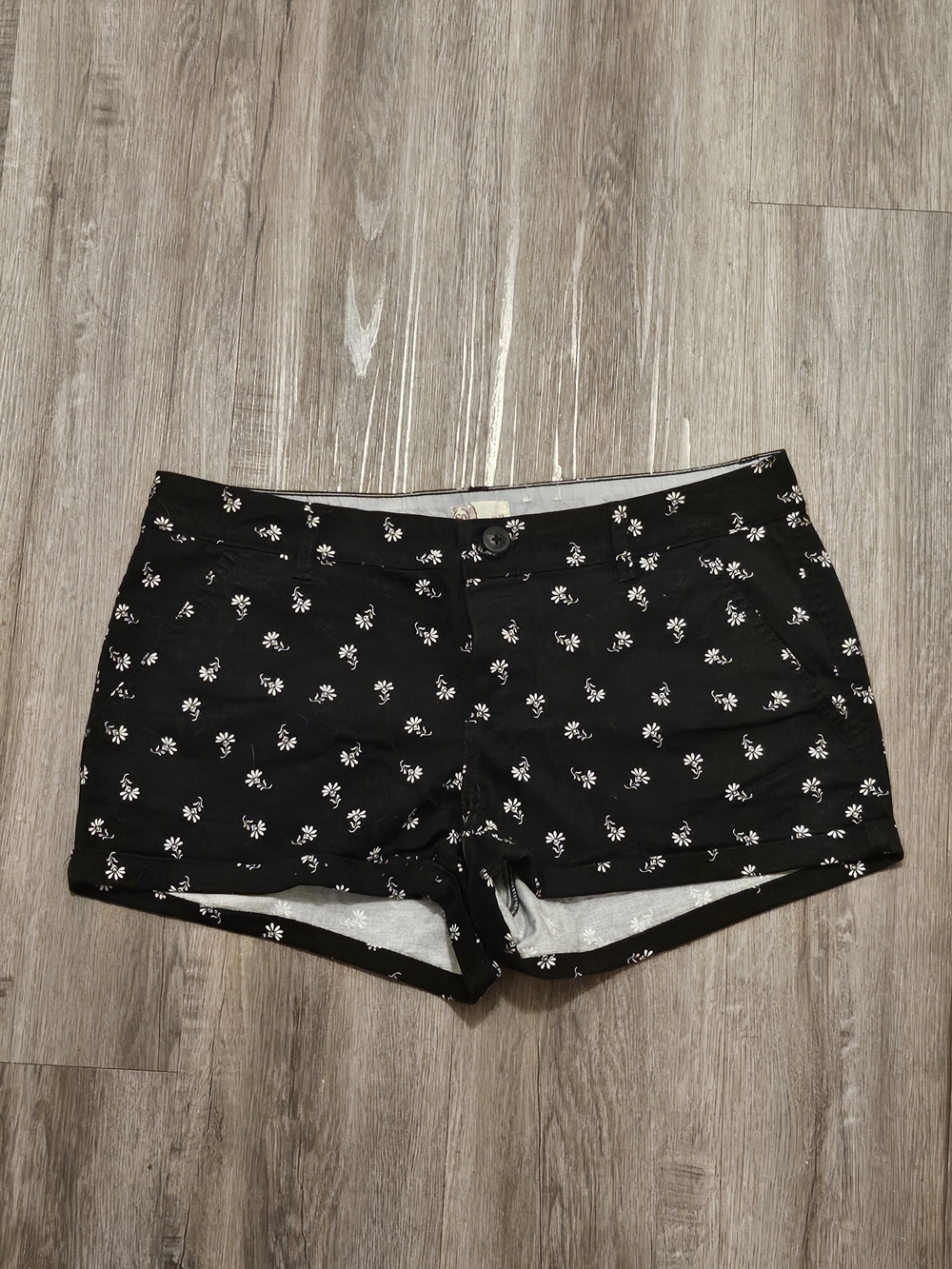 SO Black Floral Print Jean Shorts